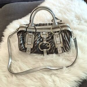 Used. Vintage Guess Handbag (Condition: Good)
